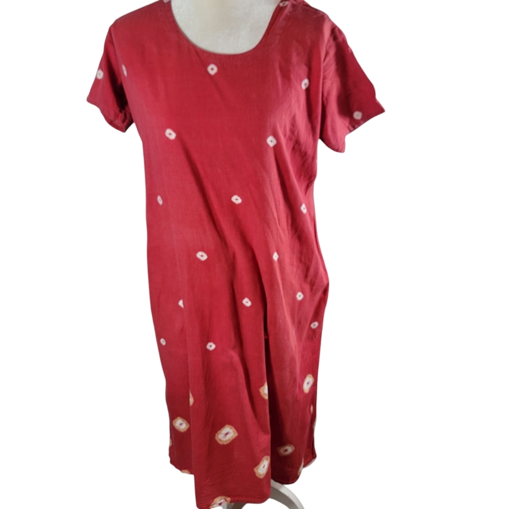 Red and white cotton short sleeve two piece salwar kameez (size: 44 inch chest,